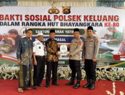 Polsek Keluang Tebar Kepedulian di HUT Bhayangkara ke-80, Ratusan Warga Rasakan Manfaat Bakti Sosial