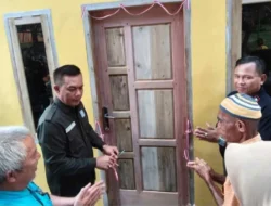 Kawal Program Sosial Baznas, Anggota DPRD Ogan Ilir Hernawan Hadiri Penyerahan Rumah Layak Huni di Rambang Kuang