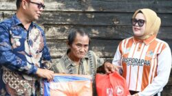 Wabup Netta Tinjau Korban Kebakaran, Imbau Warga Waspada