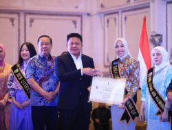 Ike Muchendi Raih Penghargaan Bhakti Adipustaka Sumsel 2026