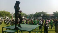 35 Ojol Bekasi Serbu Makodam Jaya, Dapat Donor Darah, Cek Kesehatan hingga Servis Motor Gratis