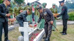 HUT ke-81 TNI, Danrem 182/JO Pimpin Ziarah dan Tabur Bunga di TMP Fakfak