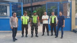 Babinsa Kawal Pengamanan Aksi Unjuk Rasa DPC FSPGI di PT Softpren Industries Indonesia
