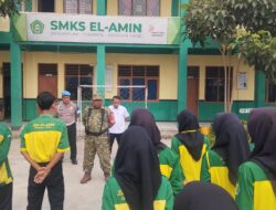 Babinsa Sambangi SMK El Amiin, Siswa Diingatkan Bahaya Tawuran dan Obat Terlarang